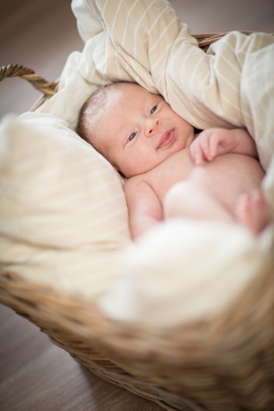 Kinderfotos-Neugeborenenfots-Babyfotos-Familienfotos-Kids-01001-1-2